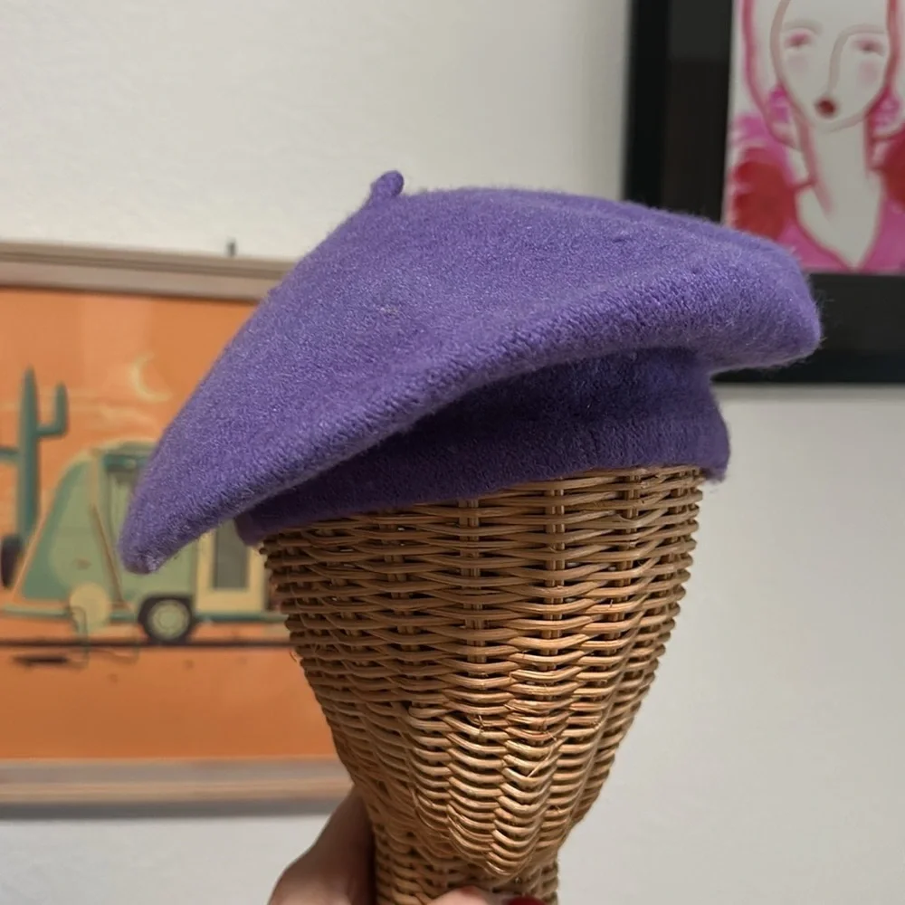 💜💜💜Purple knit, beret hat, soft wool blend